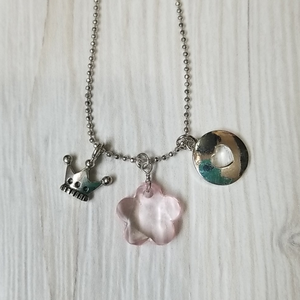 Cookie Lee girls silver princess crown and pink flower necklace NWT - Picture 2 of 4